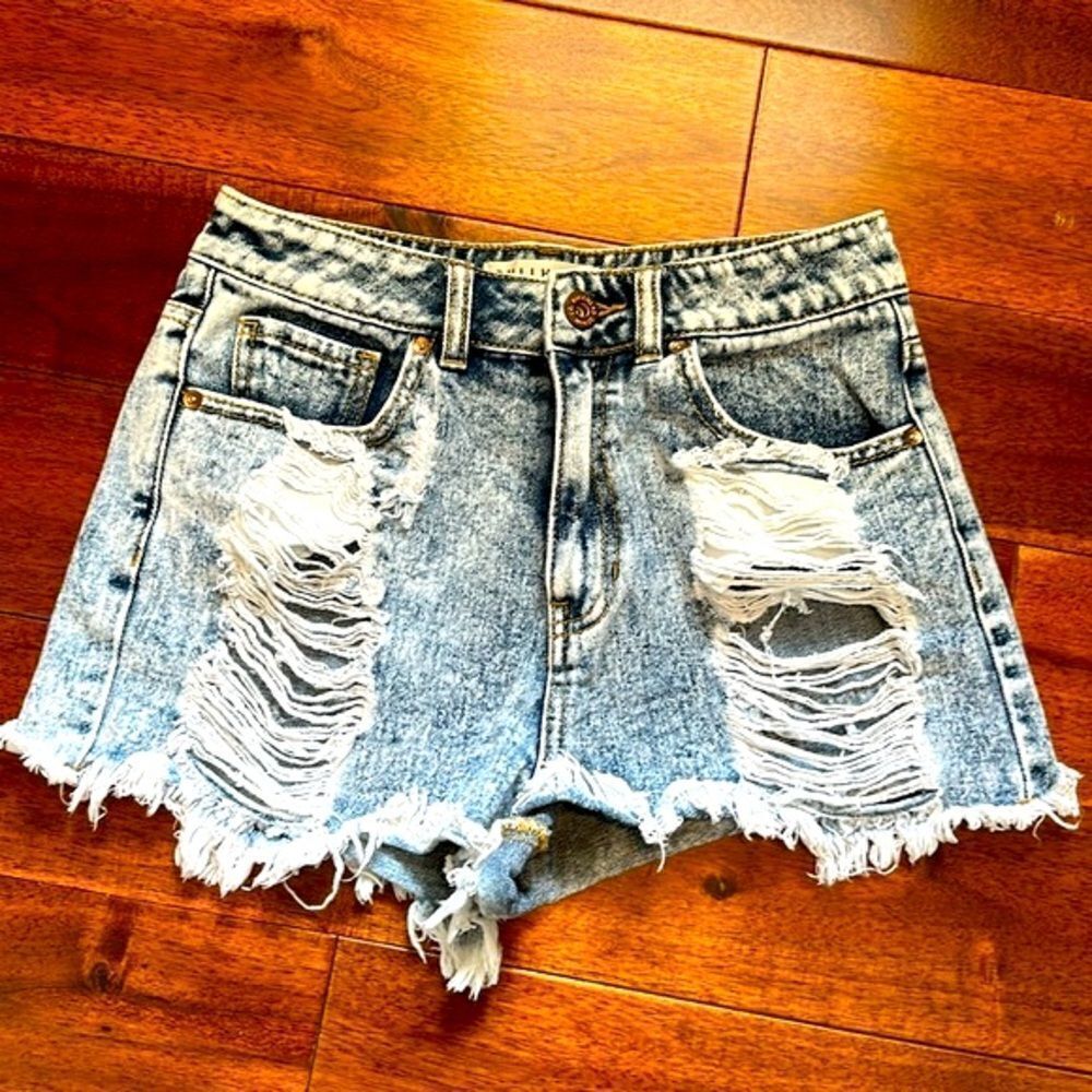 Bullhead shorts 